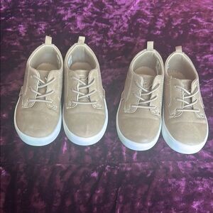 Kids Casual Lace-Up Sneakers in Tan